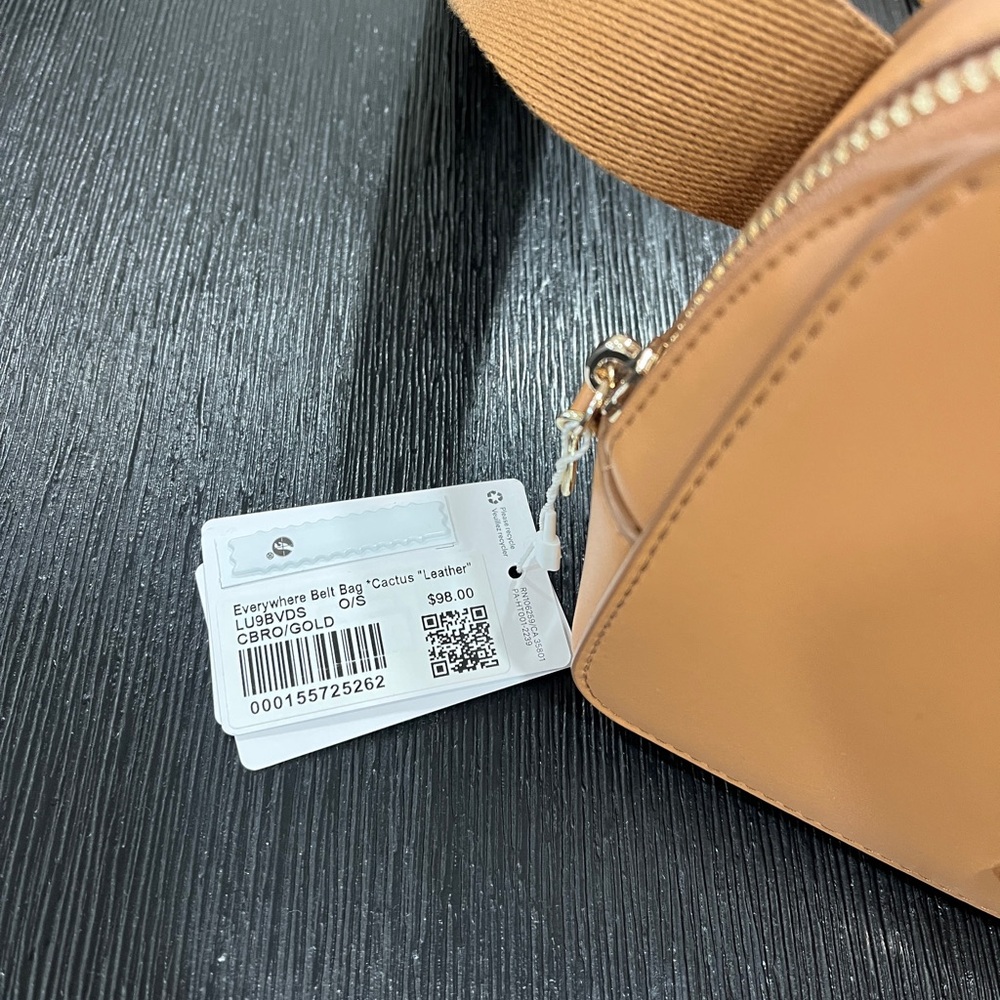 Lululemon Tan Crossbody Bag - Picture 4 of 4